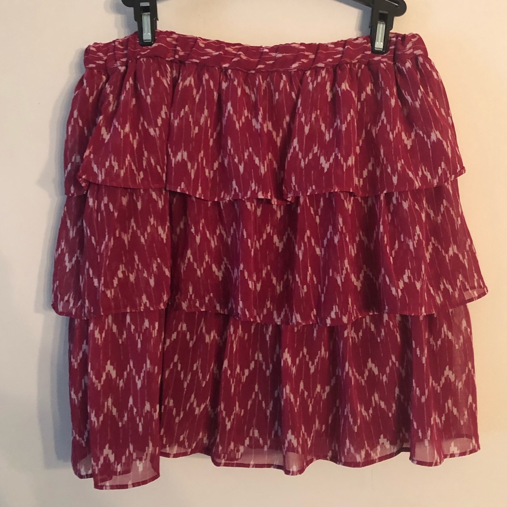 Gap ruffle skirt
